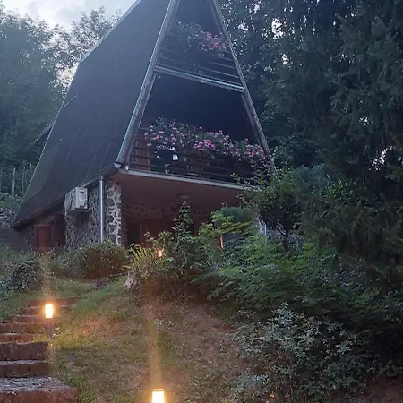 Holiday Home Dragonfly River House On Korana Near Plitvice And Mreznica Barilovic Exterior photo