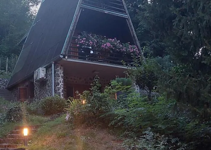 Holiday Home Dragonfly River House On Korana Near Plitvice And Mreznica